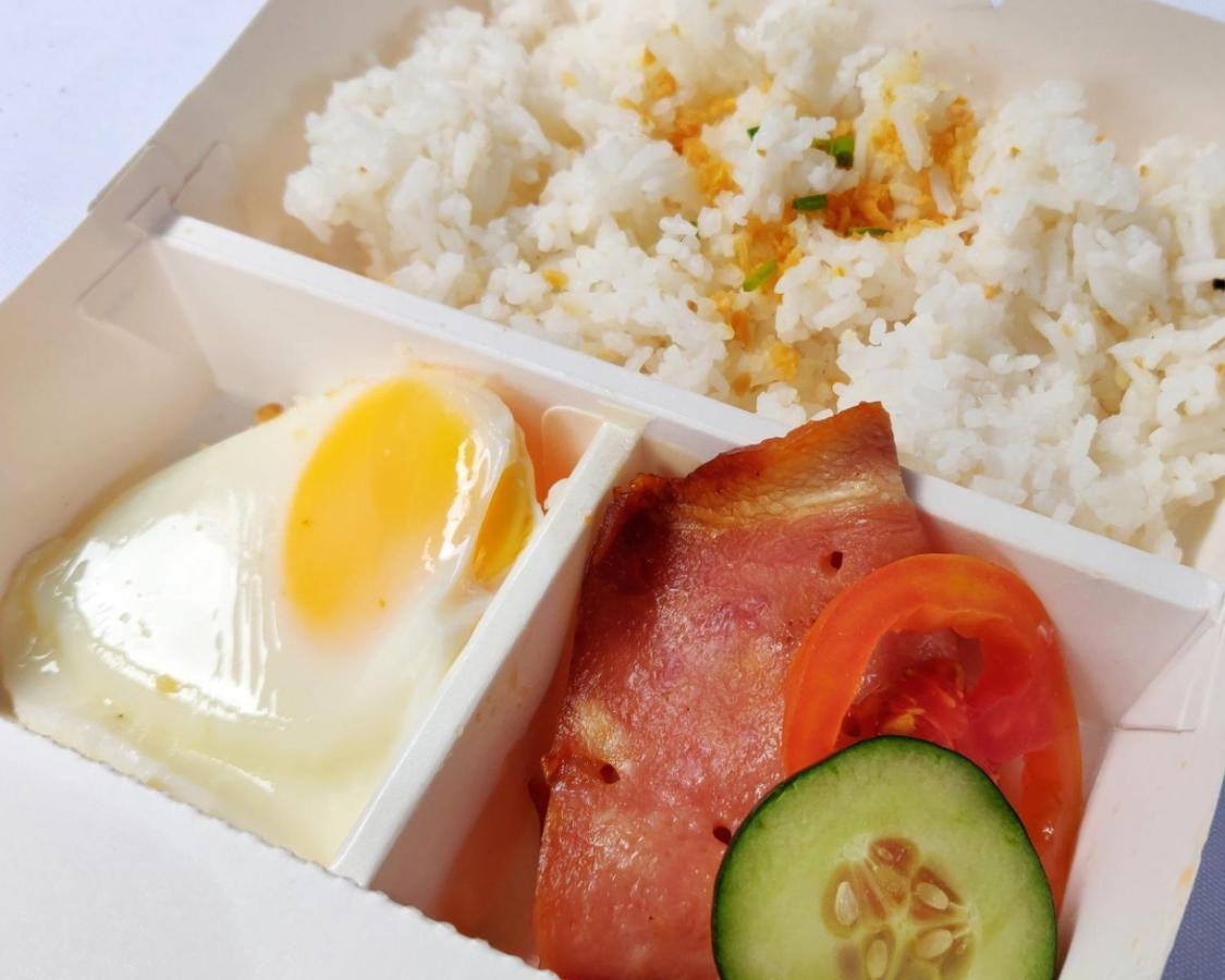 Reddoorz Near Robinsons Place 马尼拉 外观 照片